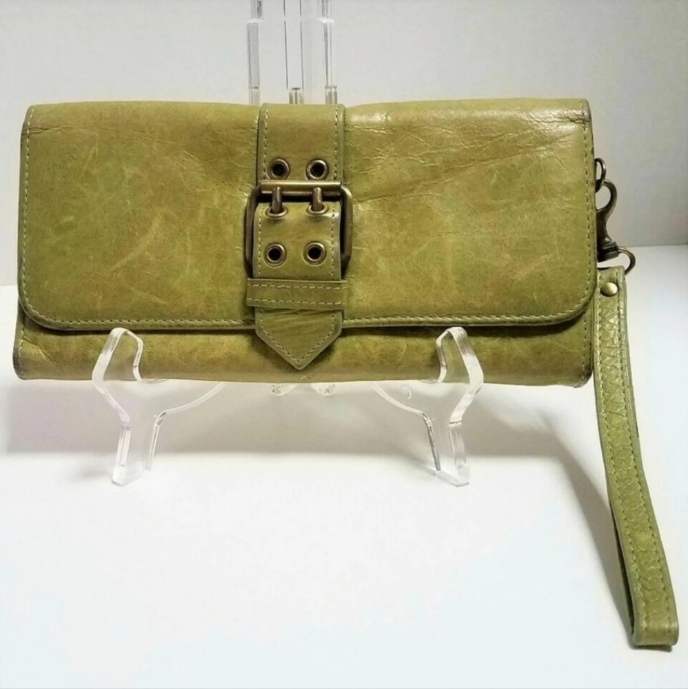 Helen Welsh Genuine Leather Envelope Wallet Green Snap Closure